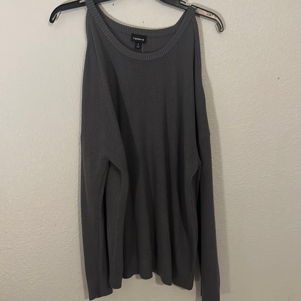 Gray women’s sweater